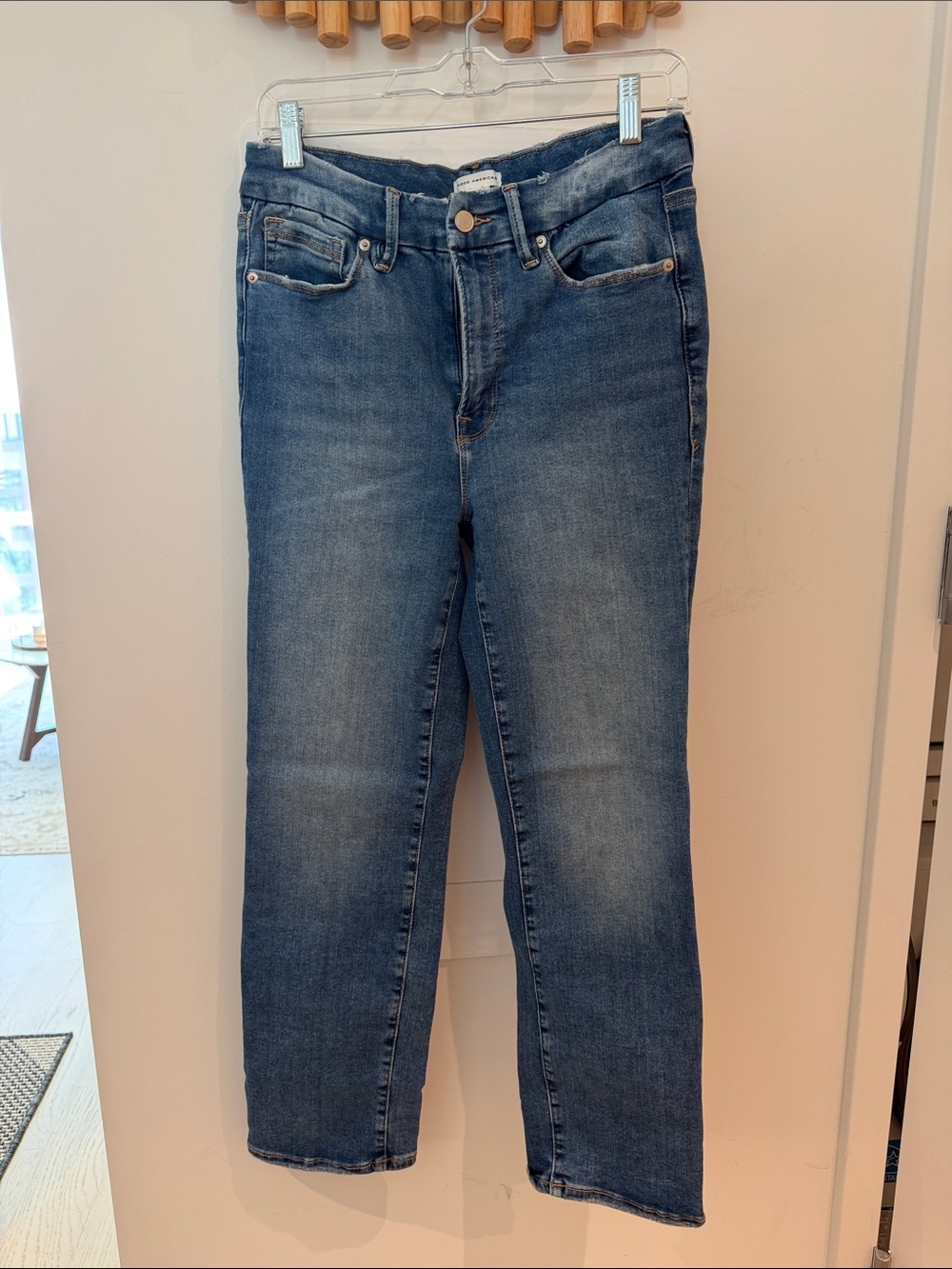 Good American High-Rise Straight Jeans - Medium Blue Wash